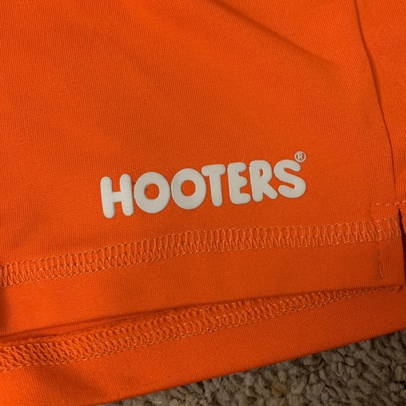 Hooters Orange Uniform Shorts Old Style - Picture 3 of 4